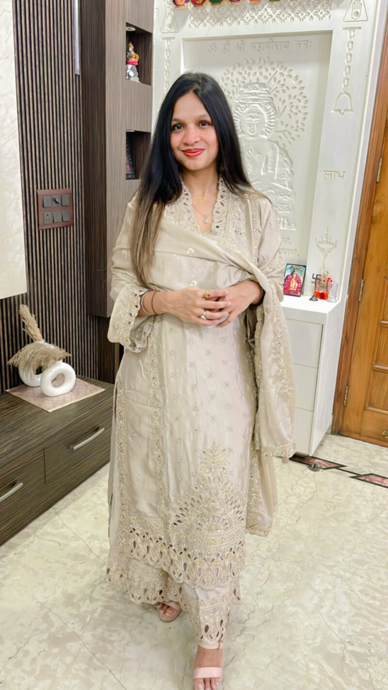 DUA PAKISTANI suit - Image 2