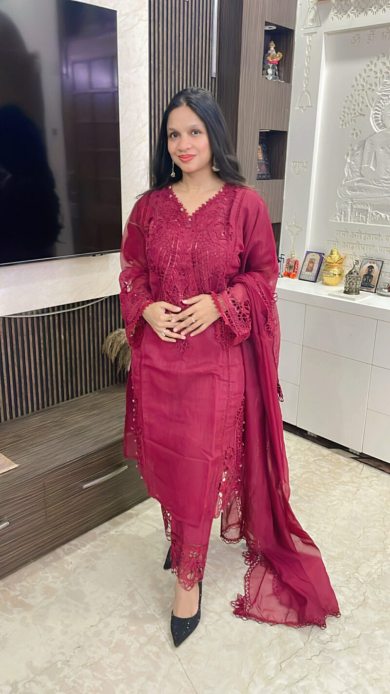 SHIBRA PAKISTANI SUIT