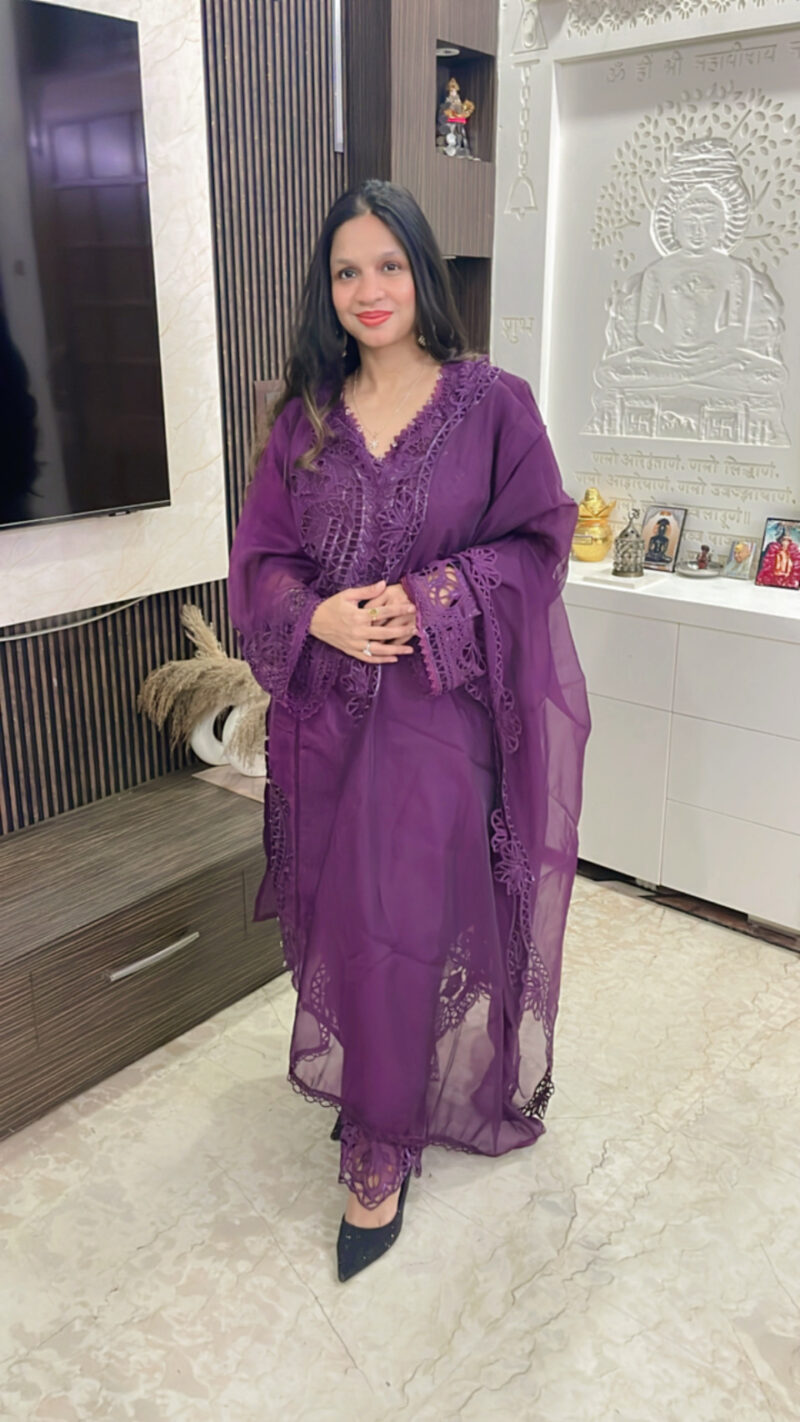 SHIBRA PAKISTANI SUIT - Image 4