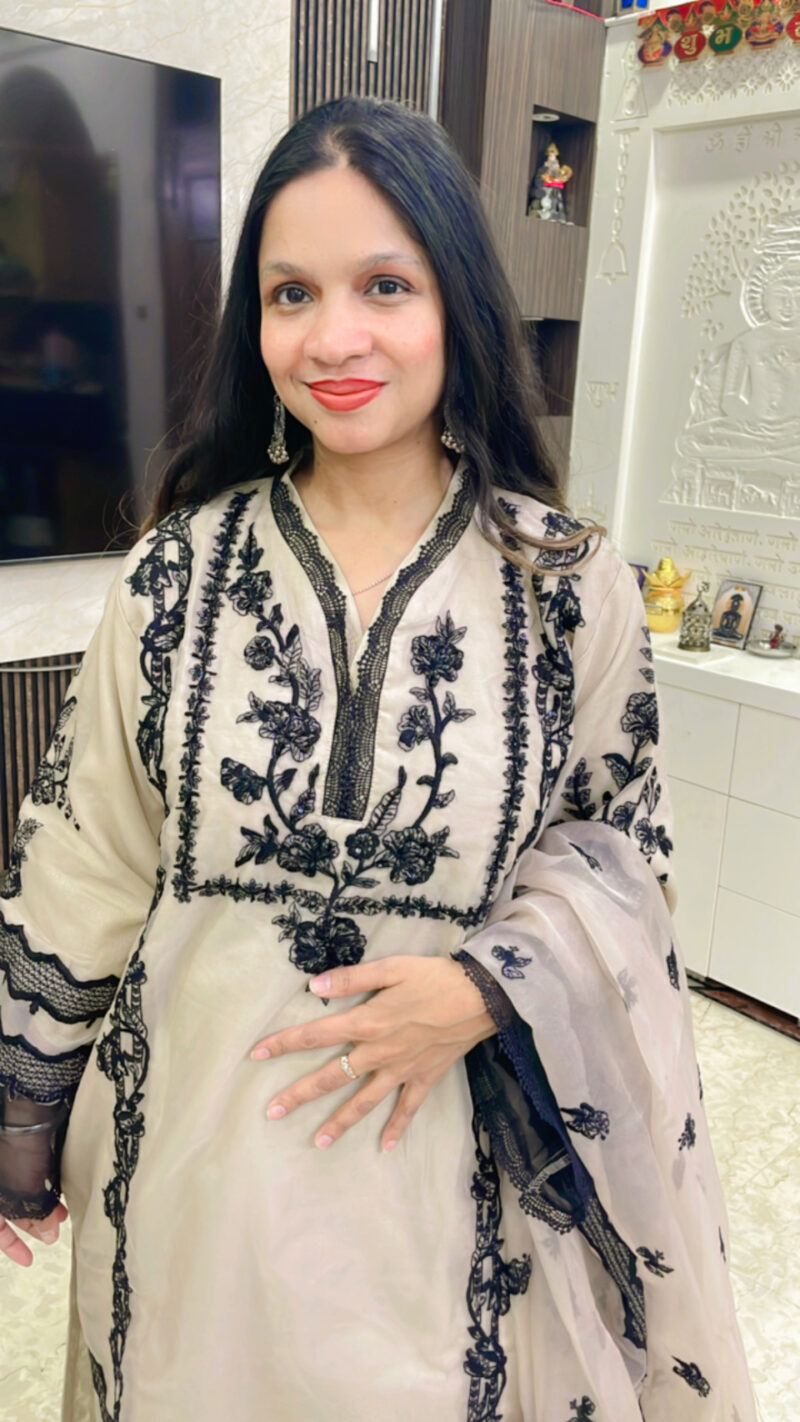 Mehaak Pakistani suit - Image 5