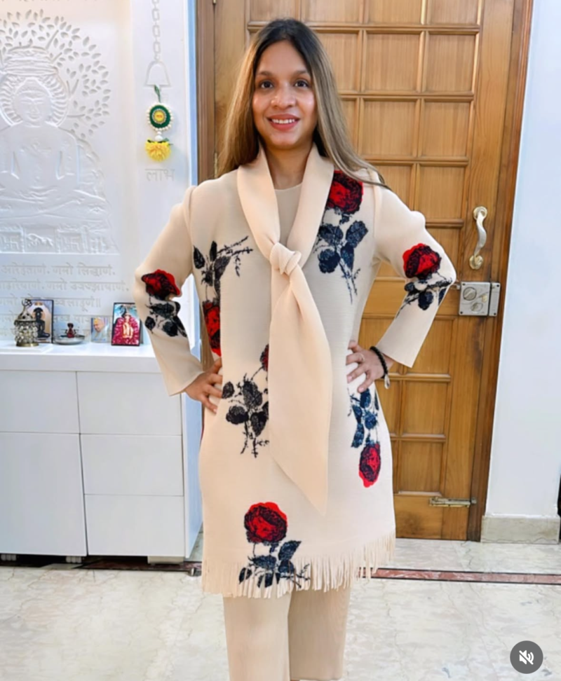 Adya pleated 3 pc set - Image 2