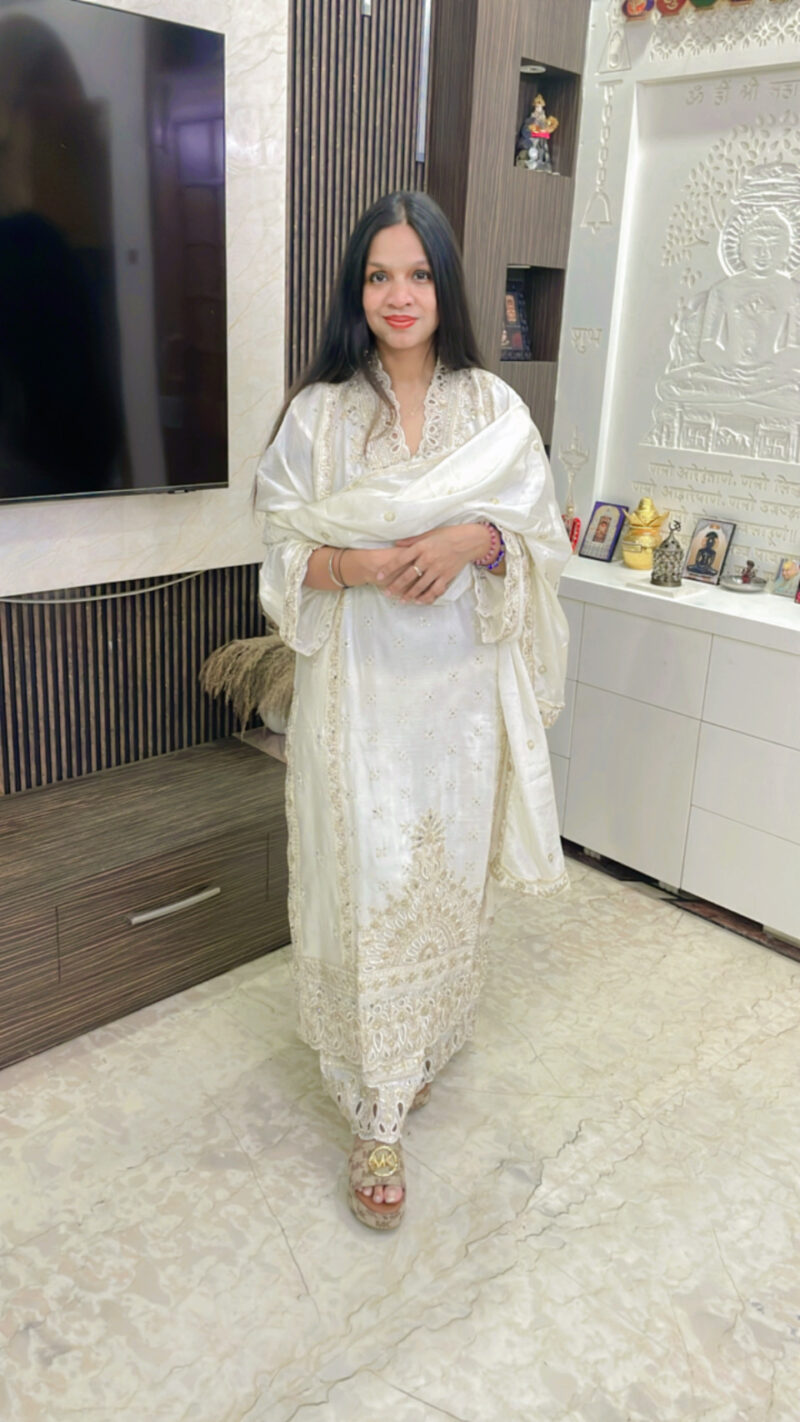DUA PAKISTANI suit - Image 4