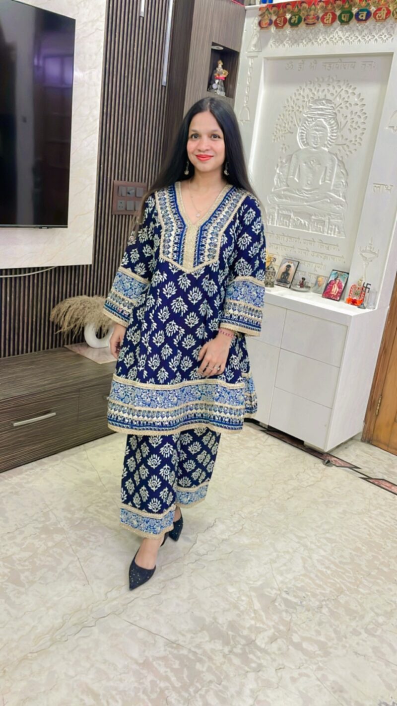 Batik print Anarkali tunic set - Image 3