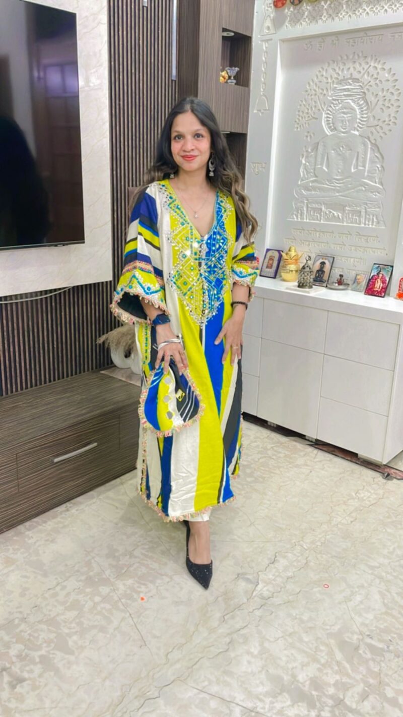 Multi colour chogha set